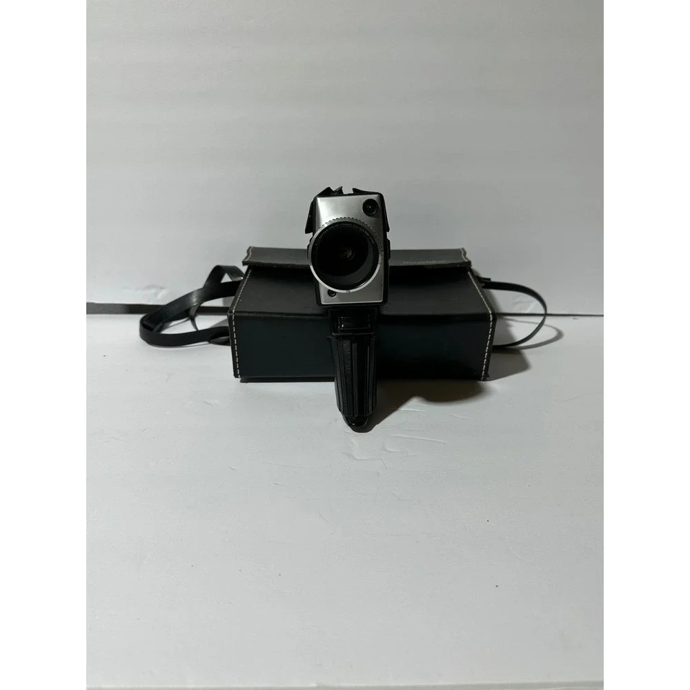 Vintage Keystone XL204 Electric Eye Movie Camera with Case Untested parts only